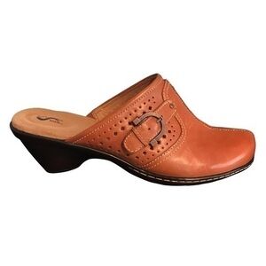 SoftWalk Tan Leather Buckle Clogs